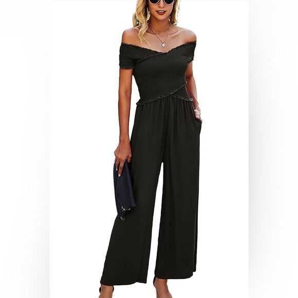 Beachsissi Black Off Shoulder Smocked Chest Wide Leg Jumpsuit Size Medium NWOT - Picture 1 of 5